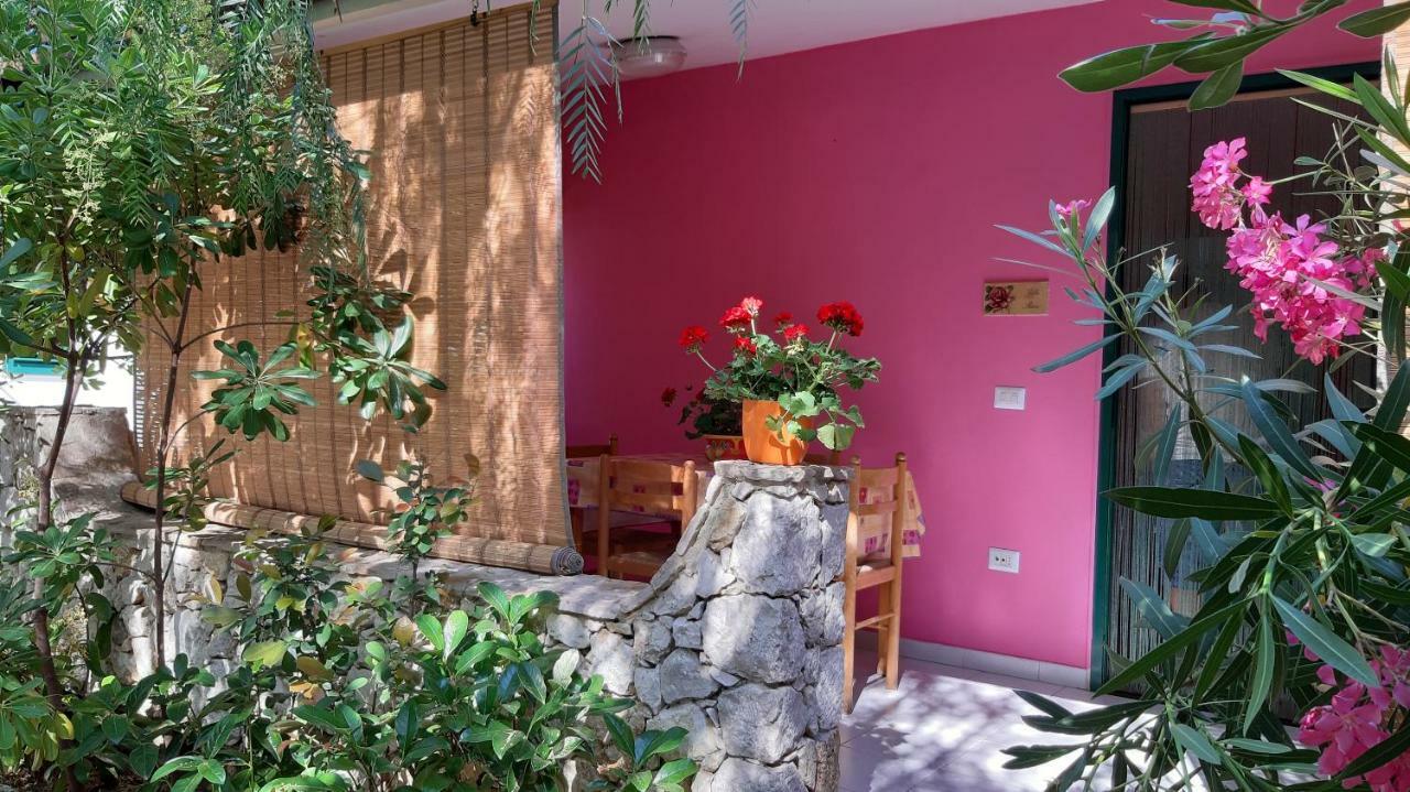 Camping Village Degli Ulivi Mattinata Eksteriør billede